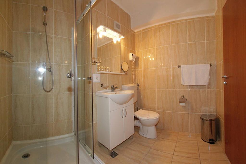 Hotel International Băile Herculane Pokoj fotografie